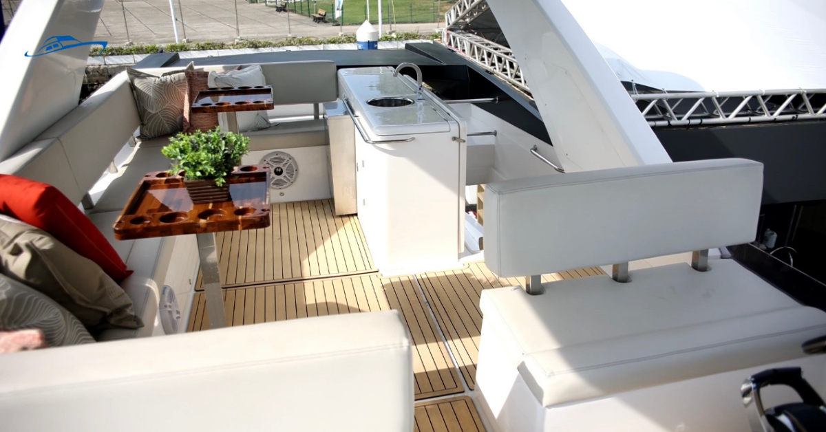 Real 60 Luxury
